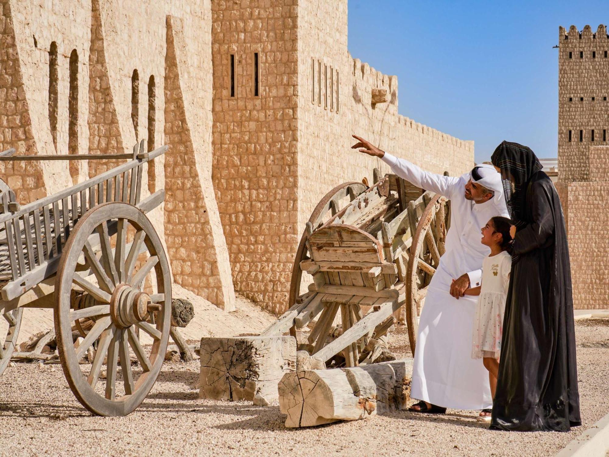 Fairmont Doha Hotel Lusail Luaran gambar Al Jahili Fort