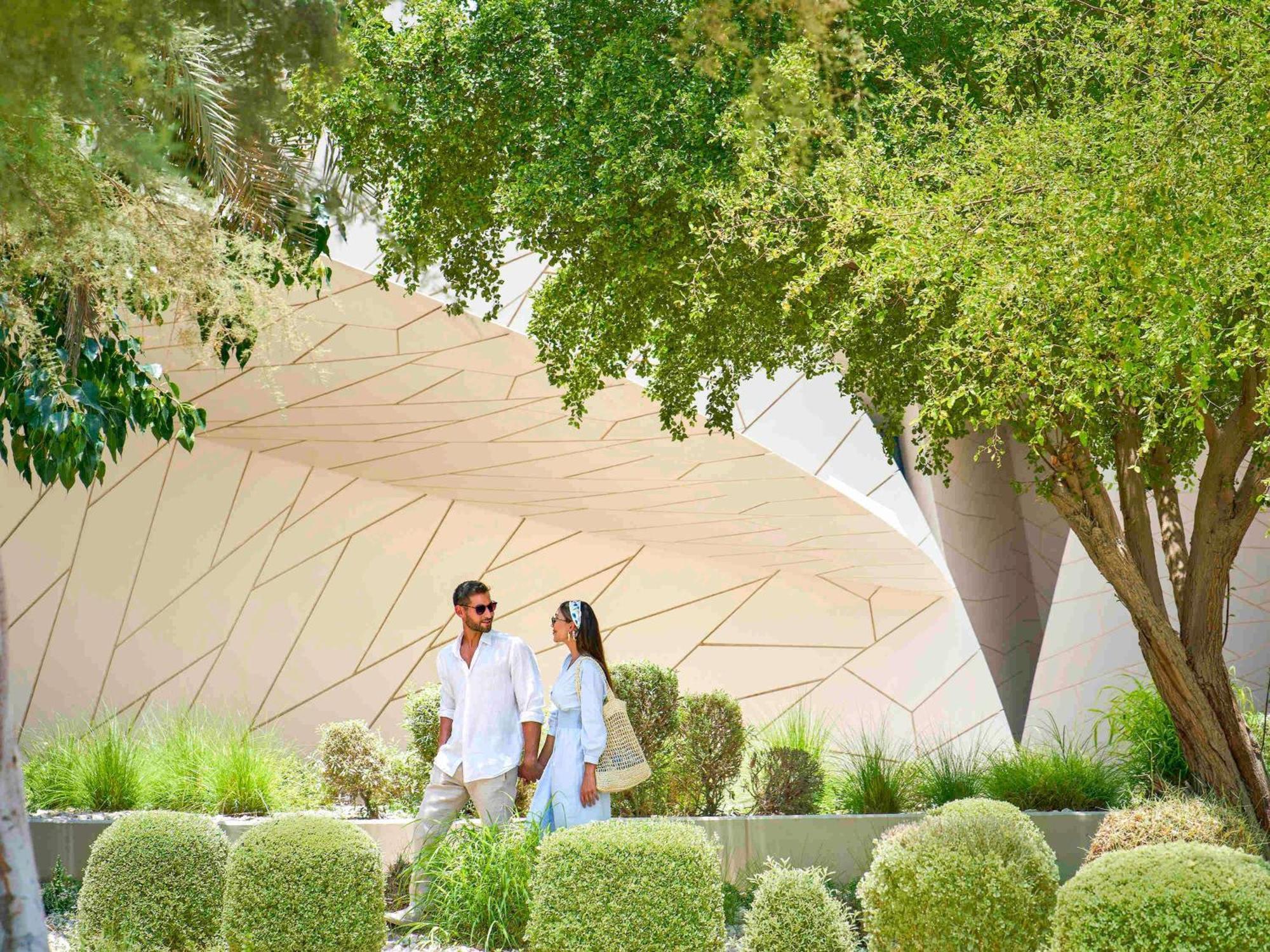 Fairmont Doha Hotel Lusail Luaran gambar The Gardens